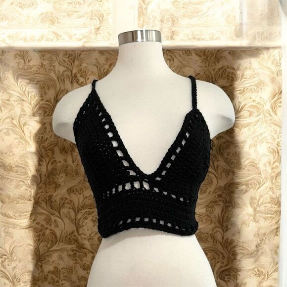 Handmade Black Crochet Halter Top Crop Small S Y2K Boho - Picture 1 of 5